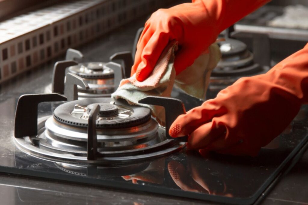 Cleaning your kitchen like a pro